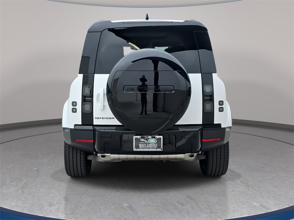 2026 Land Rover Defender 110 S photo 3