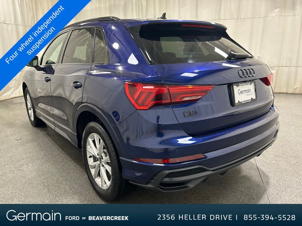 2021 Audi Q3 Premium Plus S line photo 4