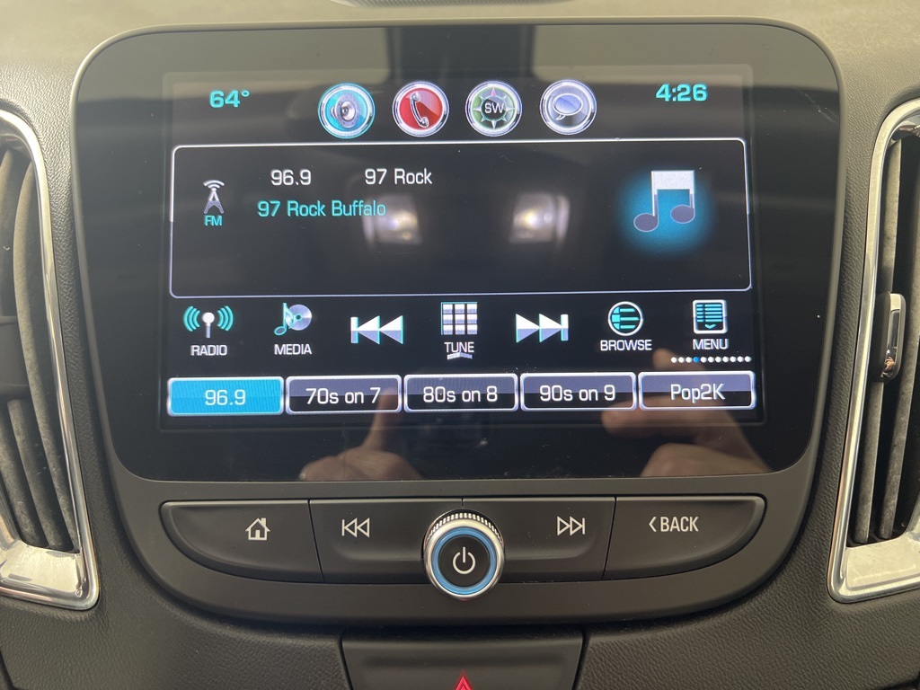 2017 Chevrolet Malibu 1LT photo 11