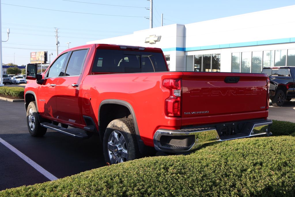 2023 Chevrolet Silverado 2500HD LTZ photo 11