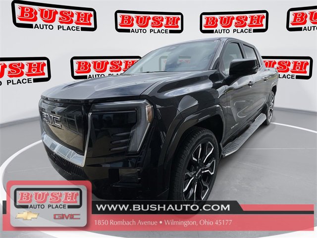 2025 GMC Sierra EV Denali's photo