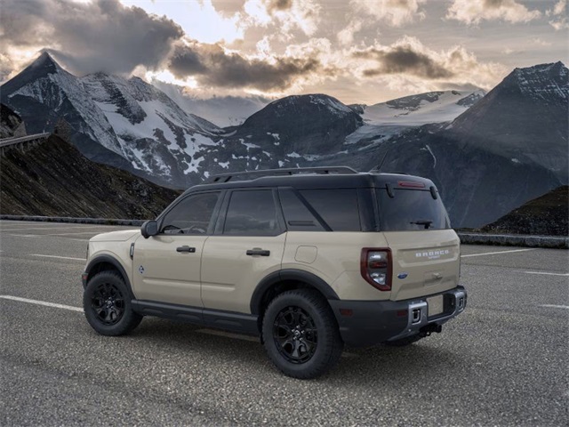 2025 Ford Bronco Sport Outer Banks photo 4