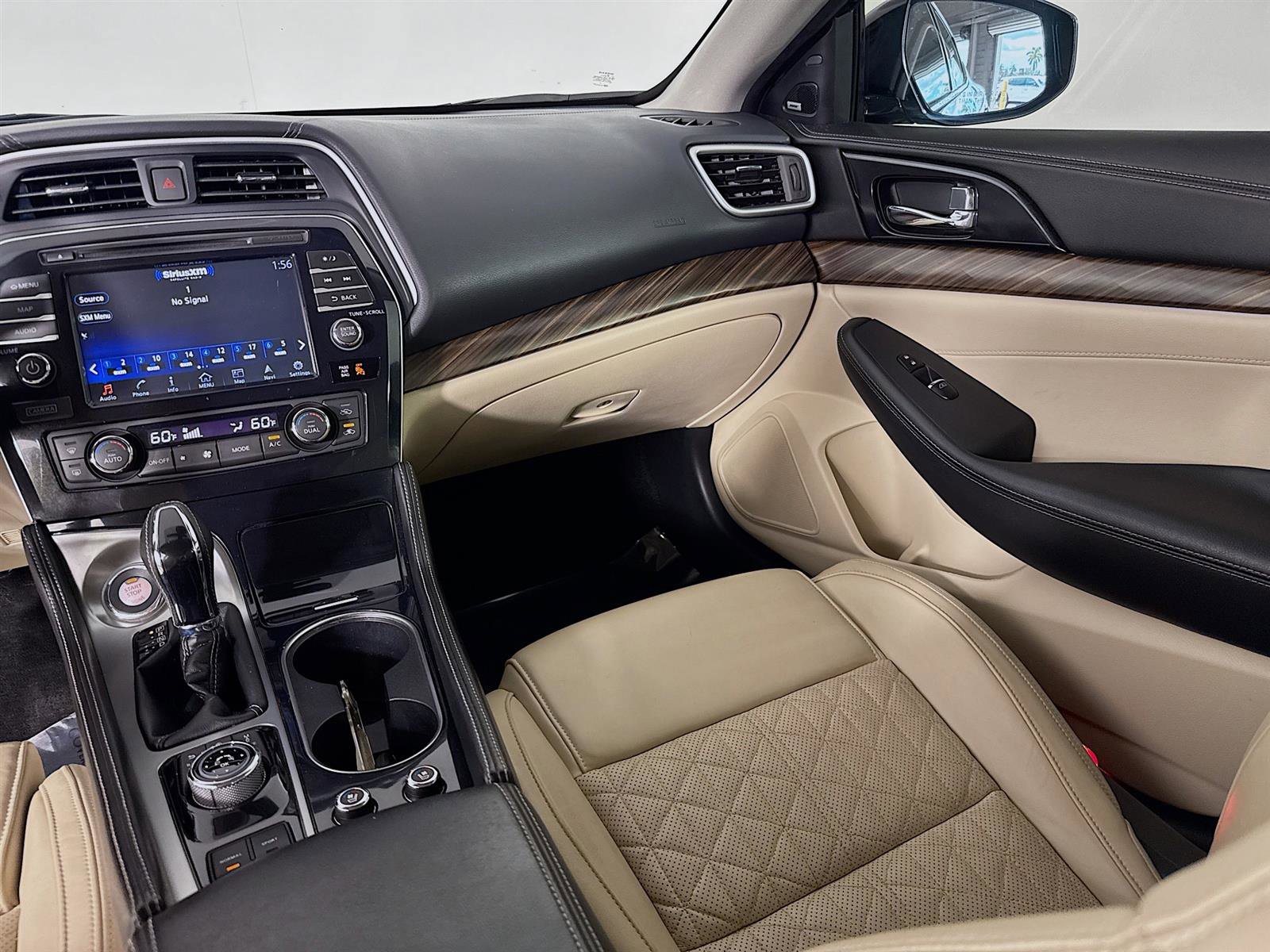 2018 Nissan Maxima Platinum photo 26