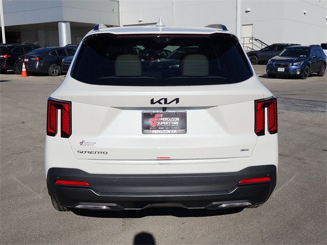 2026 Kia Sorento Plug-In Hybrid SX Prestige photo 3