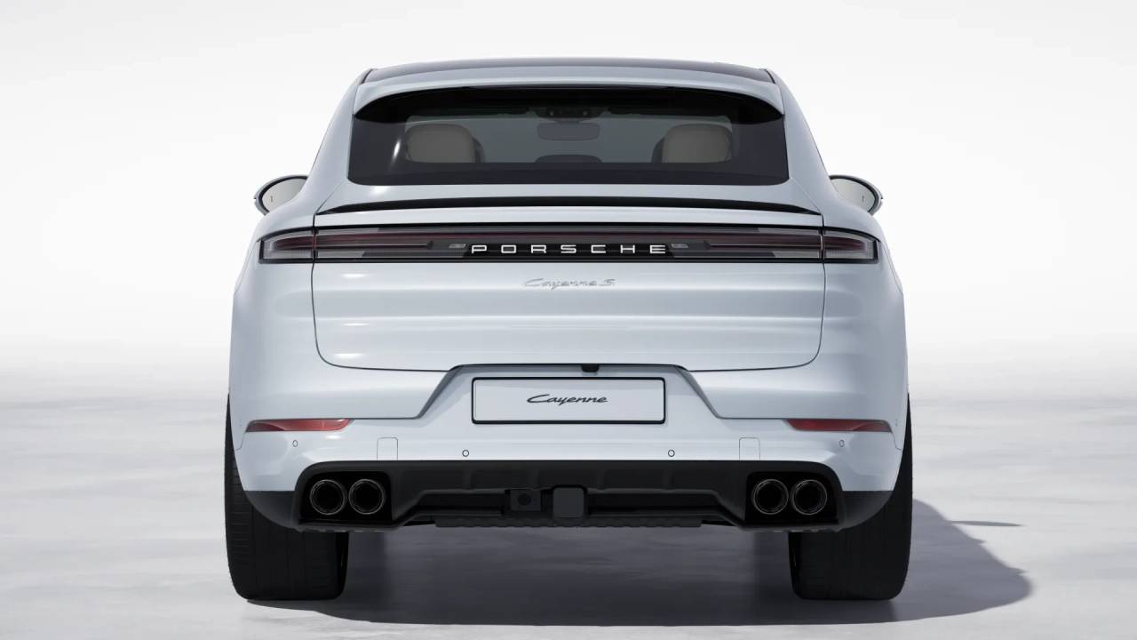 2026 Porsche Cayenne S Coupe photo 7