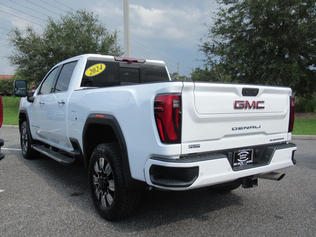 2024 Gmc Sierra HD Denali photo 2