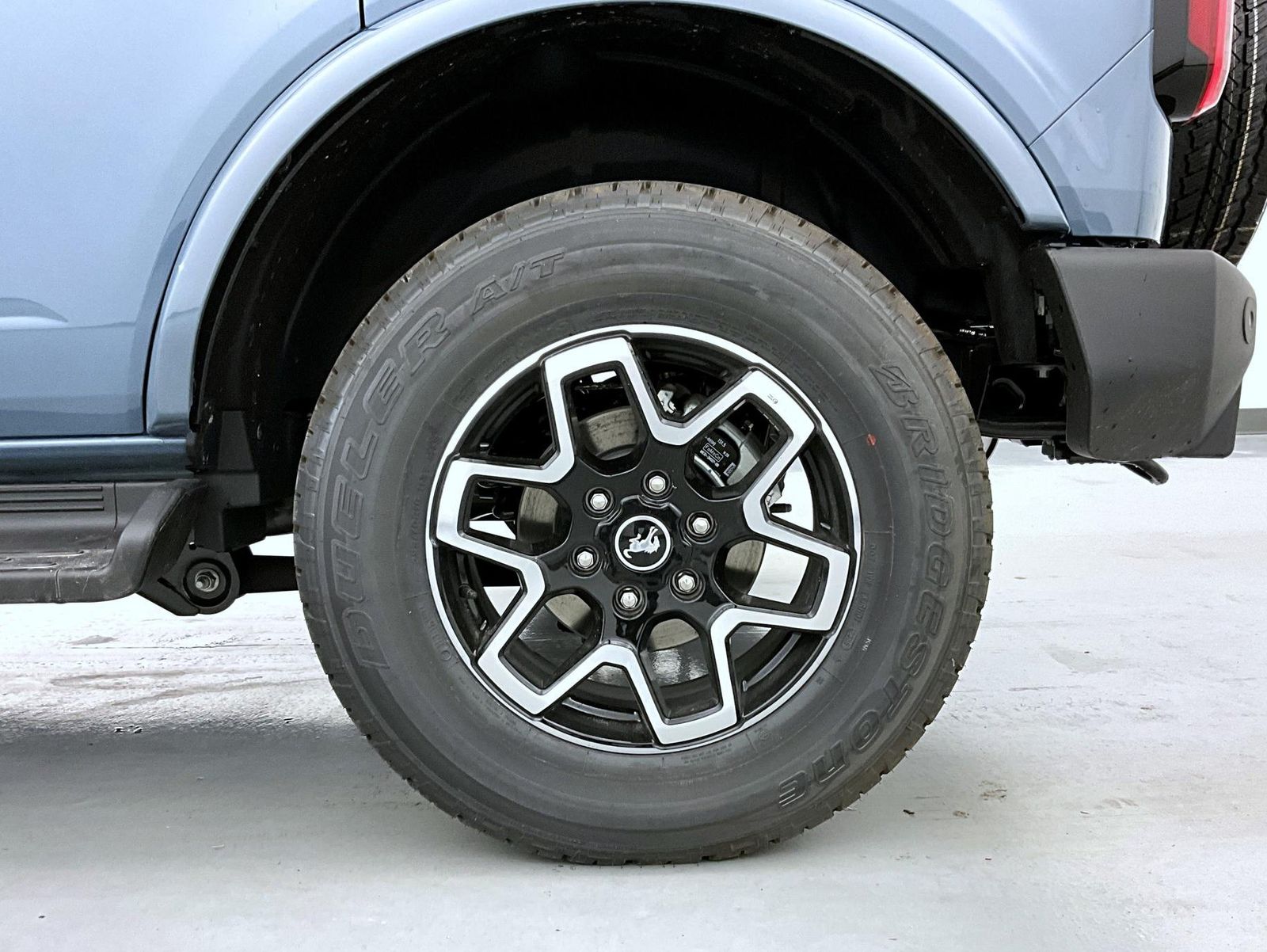 2025 Ford Bronco Outer Banks photo 17