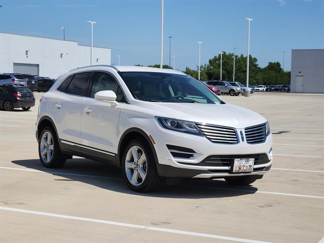 Used 2018 Lincoln MKC Base/Premiere with VIN 5LMCJ1D94JUL20305 for sale in Buda, TX