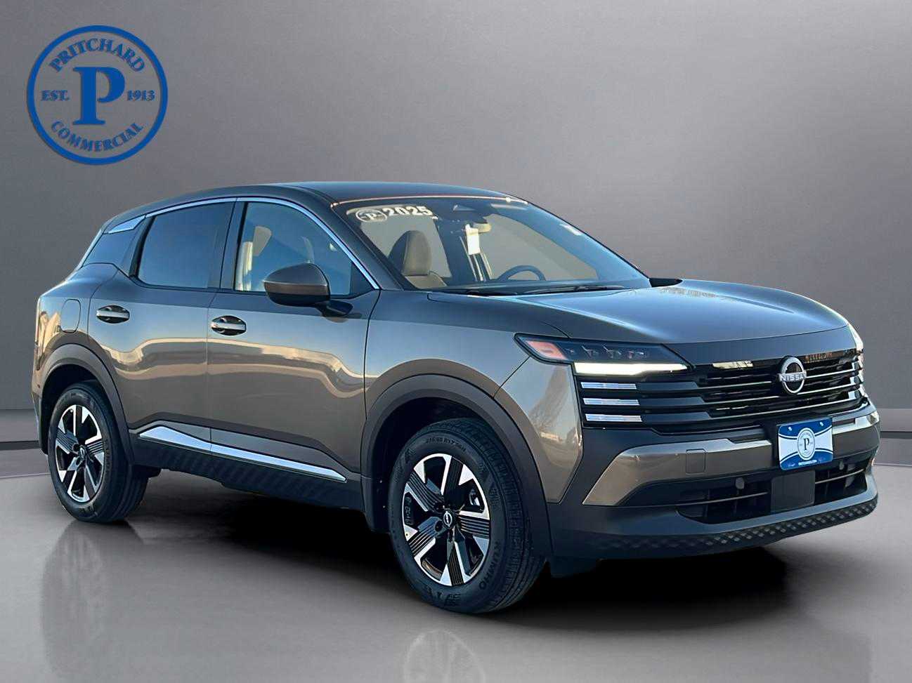 2025 Nissan Kicks SV photo 2