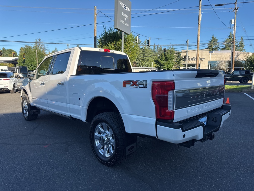 2019 Ford F-350 Platinum photo 4