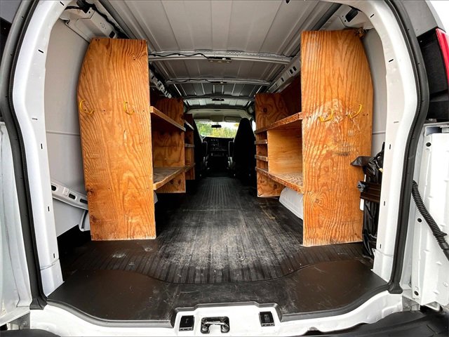 2024 Chevrolet Express Cargo Work Van photo 18
