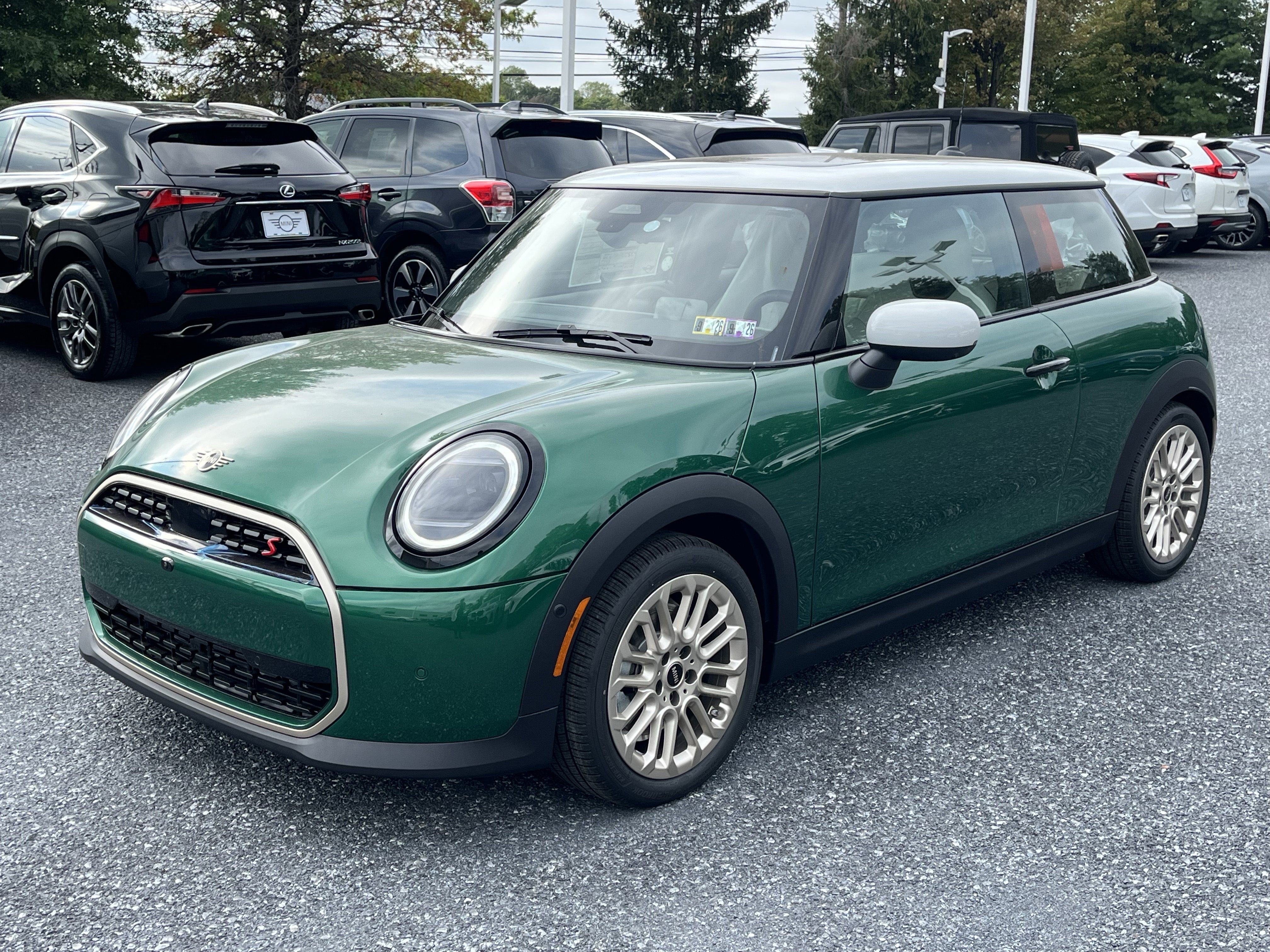 2026 MINI Hardtop 2 Door S's photo