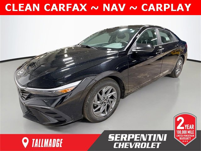 2024 Hyundai Elantra SEL's photo