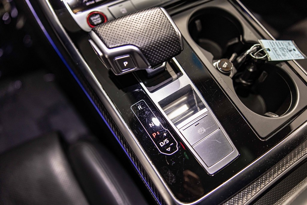 2022 AUDI RS Q8 - Image 31