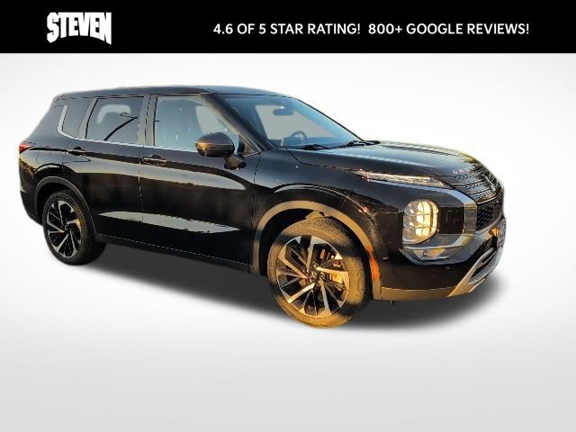 2022 Mitsubishi Outlander SE photo 10