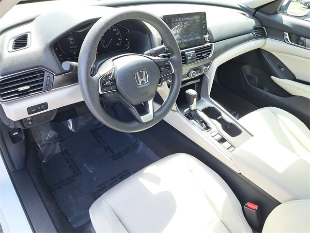 2022 Honda Accord LX photo 14