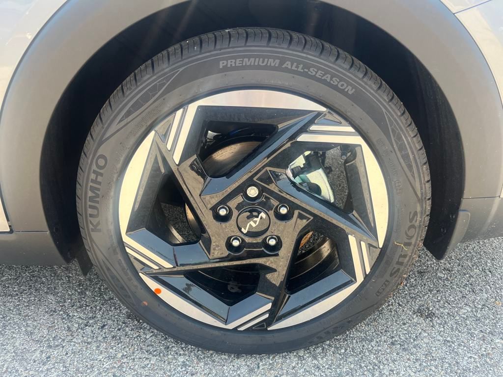 2025 Kia K4 EX photo 9