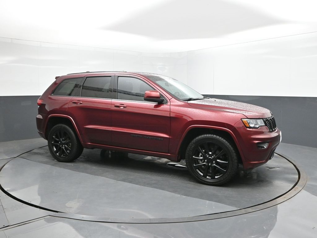 2019 Jeep Grand Cherokee Altitude photo 11