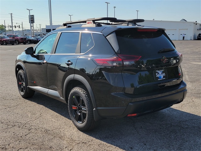 2026 Nissan Rogue SV photo 5