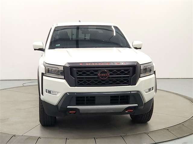 2022 Nissan Frontier PRO-X photo 2