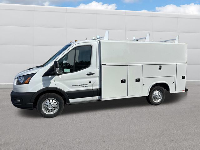 2024 Ford Transit photo 2