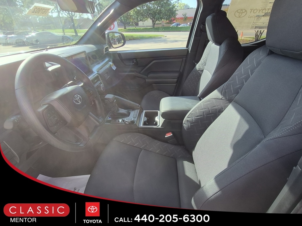 2025 Toyota Tacoma SR5 4x4 Double Cab photo 4