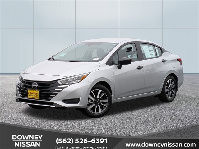 2025 Nissan Versa Sedan S's photo