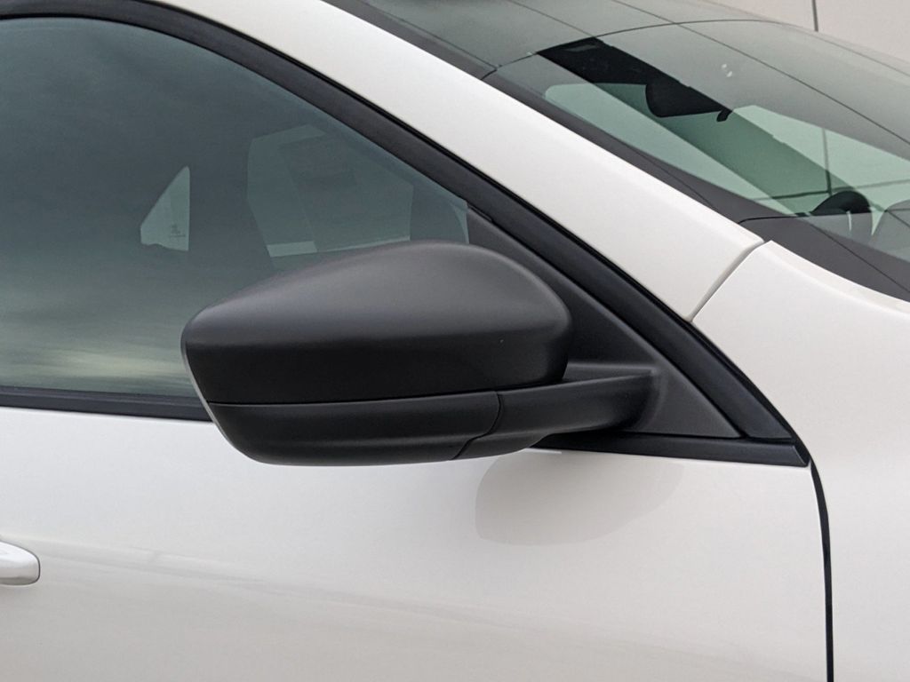 2025 Ford Escape ST-Line photo 7