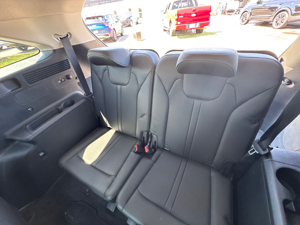 2022 Kia Sorento EX photo 21