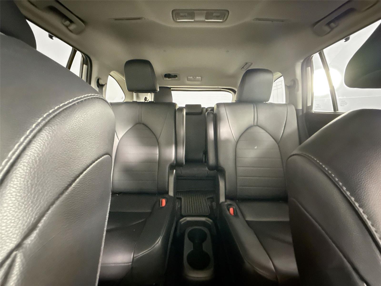 2024 Toyota Highlander XSE photo 12