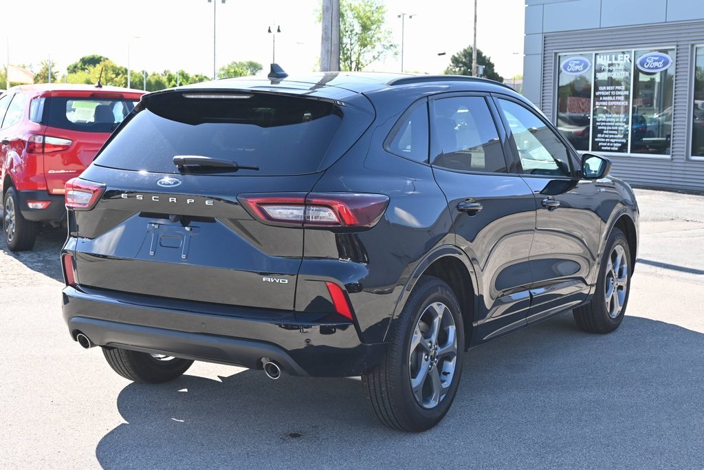 2024 Ford Escape ST-Line photo 8