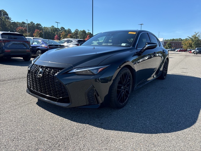 2021 Lexus IS 350 F SPORT photo 4