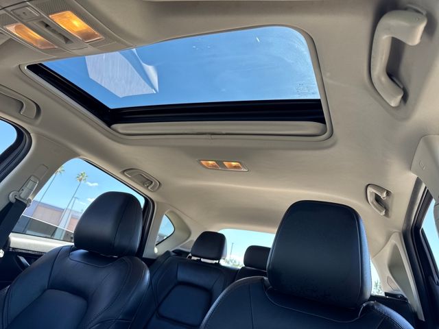 2022 Mazda CX-5 Premium Plus photo 16