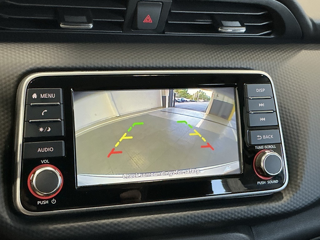 2024 Nissan Kicks S photo 4