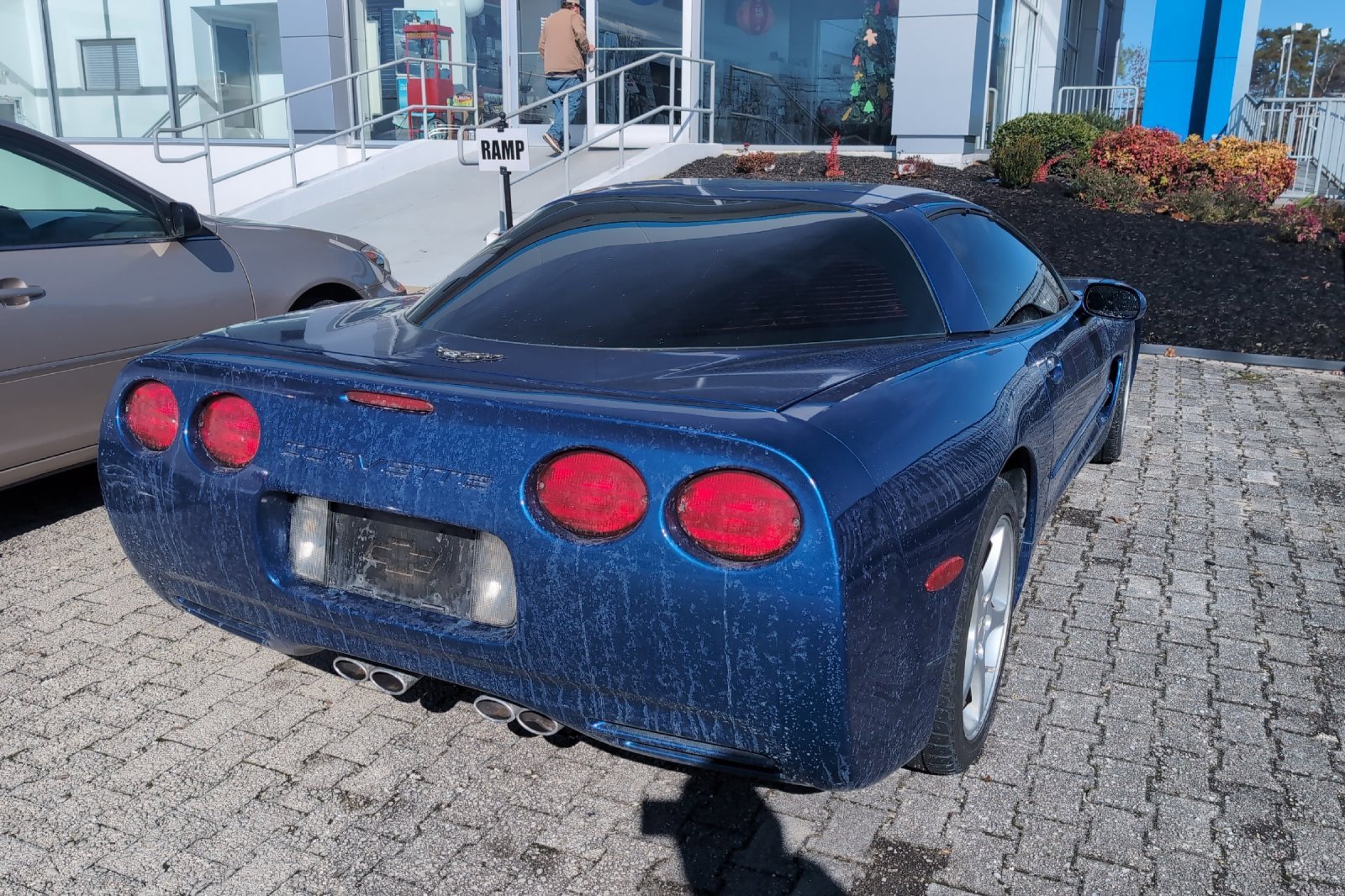 2003 Chevrolet Corvette Base photo 4
