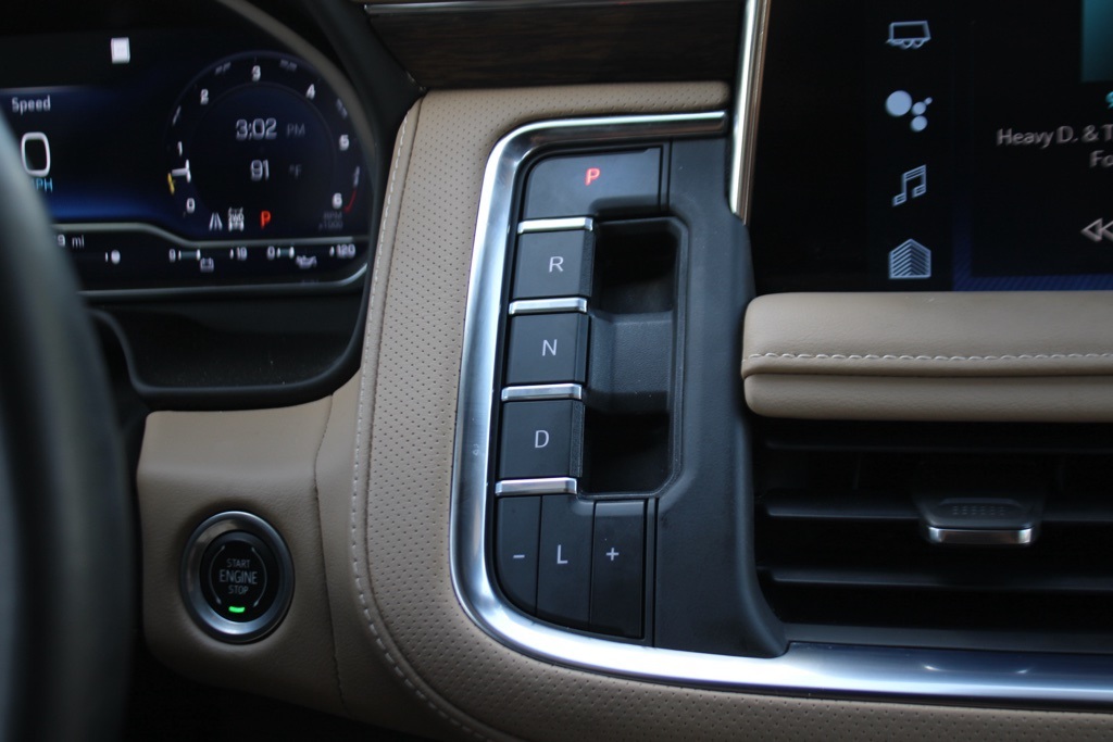 2023 Chevrolet Tahoe Premier photo 19