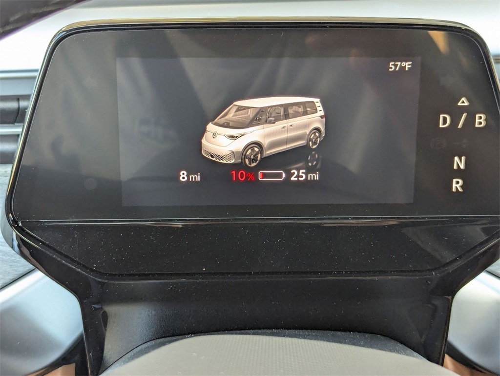 2025 Volkswagen ID. Buzz Pro Plus photo 10
