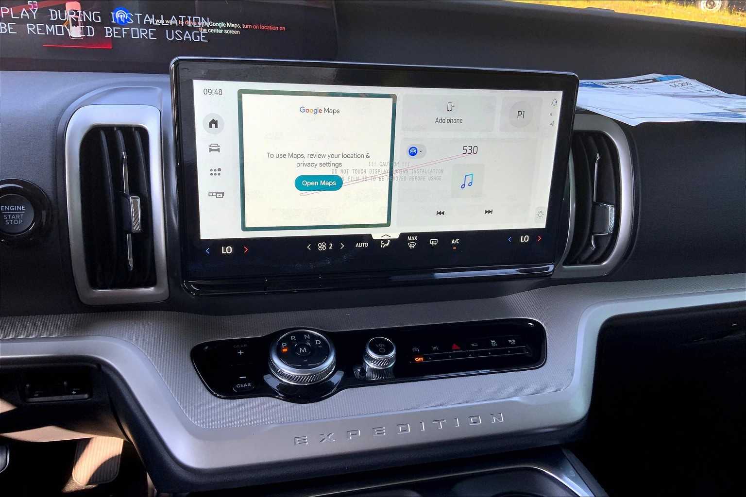 2025 Ford Expedition photo 6