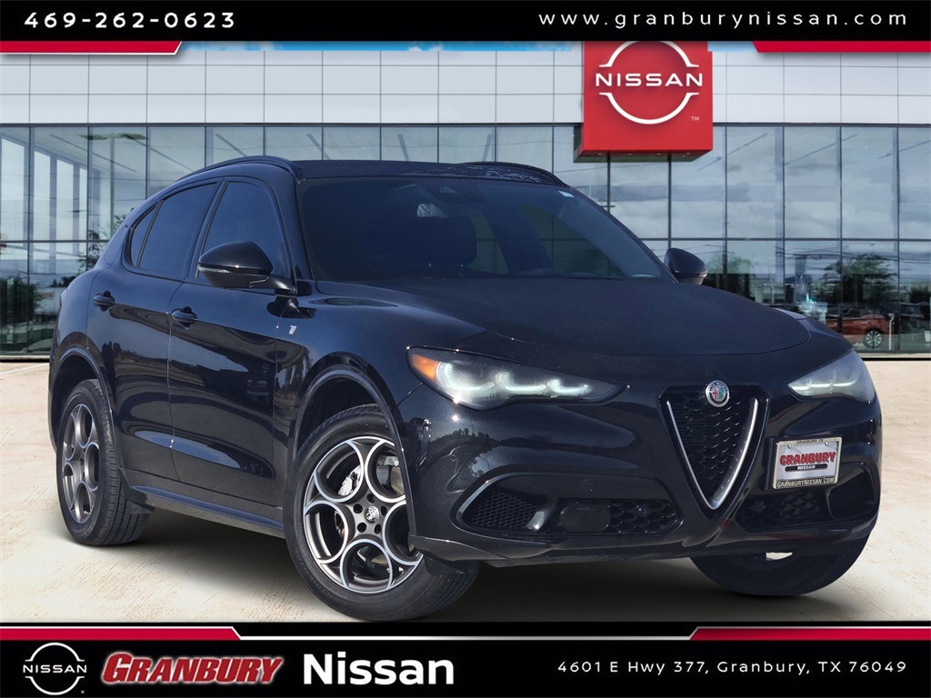 2024 Alfa Romeo Stelvio Ti's photo