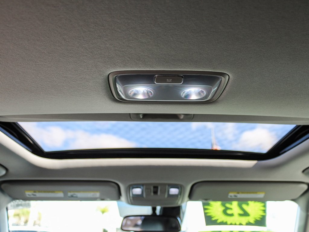 2023 Kia Soul GT-Line photo 12