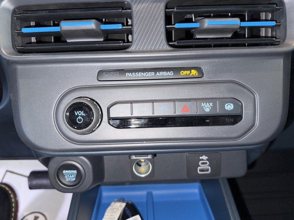 2025 Ford Maverick XLT photo 35