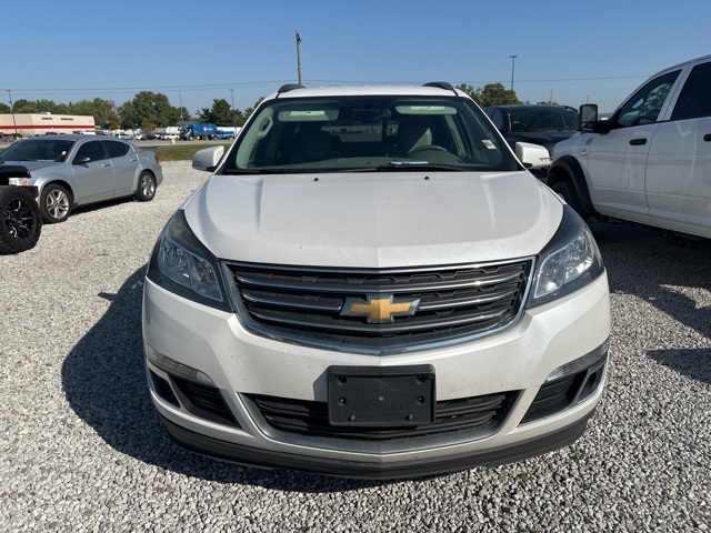2016 Chevrolet Traverse 2LT photo 4