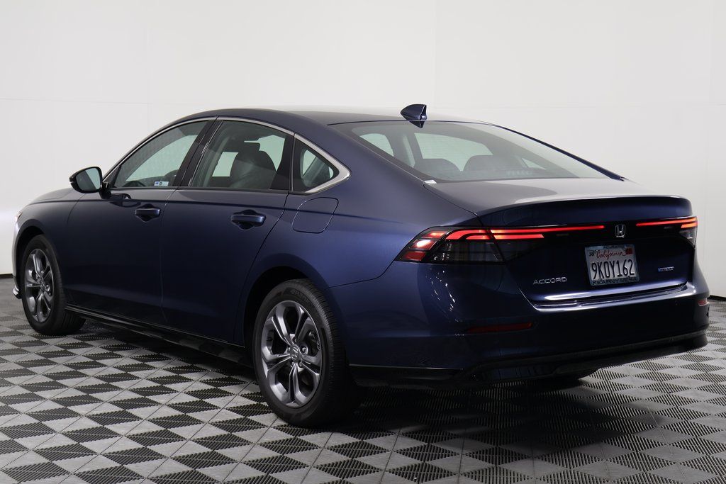 2024 Honda Accord Hybrid EX-L photo 6
