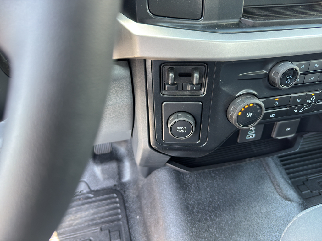 2024 Ford F-450 photo 18