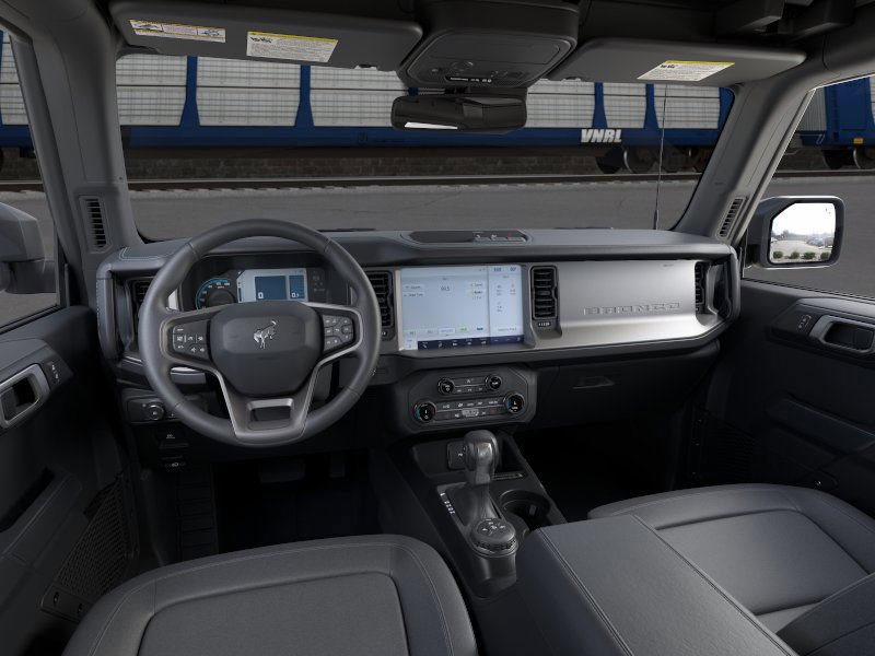 2025 Ford Bronco Outer Banks photo 9