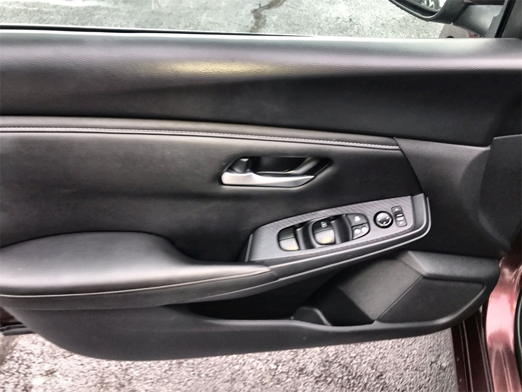 2024 Nissan Sentra S photo 13