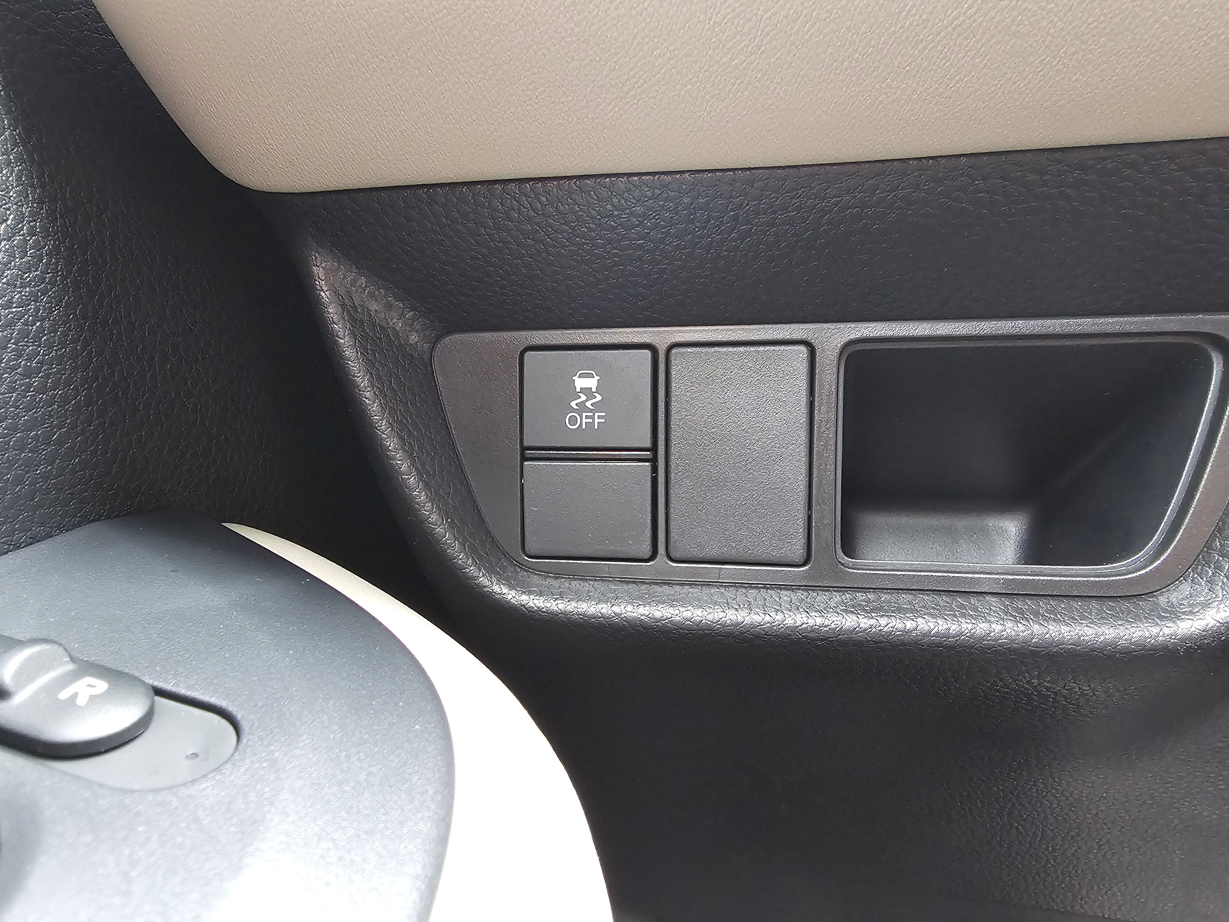 2025 Honda HR-V LX photo 11