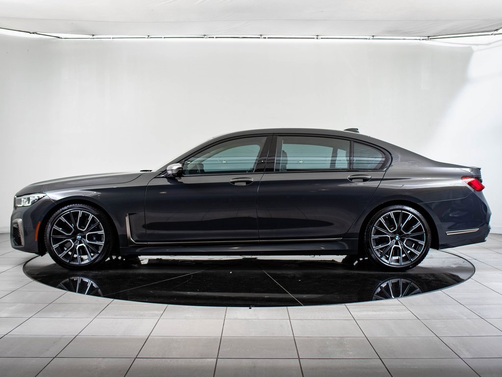 2022 Bmw M760Li photo 7