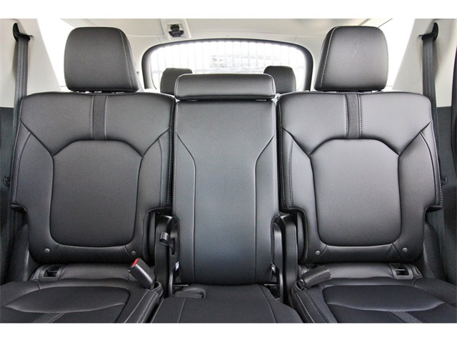 2025 Honda Pilot Touring photo 14