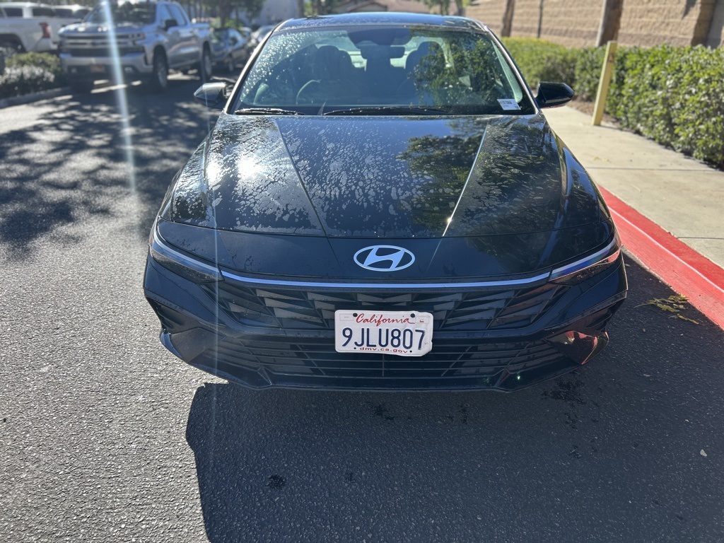 2024 Hyundai Elantra SEL photo 4